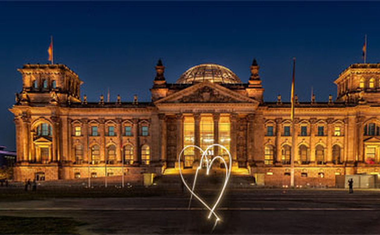 image of Der Politik auf den Zahn fühlen: Neuer Kurs von Volker Beck zur Religionspolitik im Wintersemester