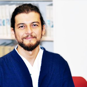 Prof. Dr. Massimo Leone - CERES - Ruhr-Universität Bochum